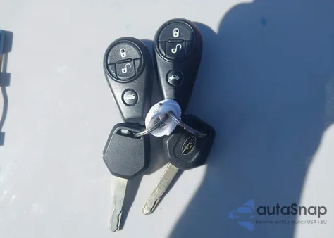 2010 Subaru Forester 2.5X Premium z USA, uszkodzony, nr VIN JF2SH6CC3AH783085